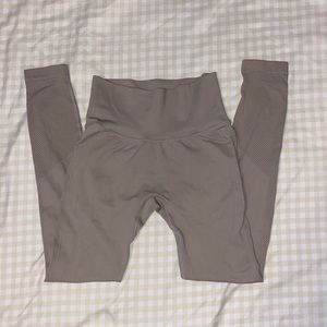 High waisted, Butt lifting, Leggings